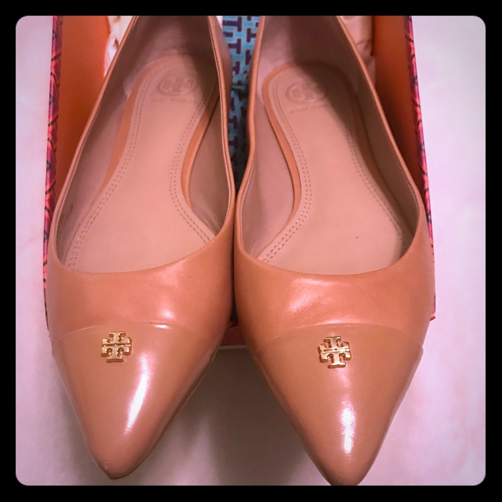Excellent condition flats